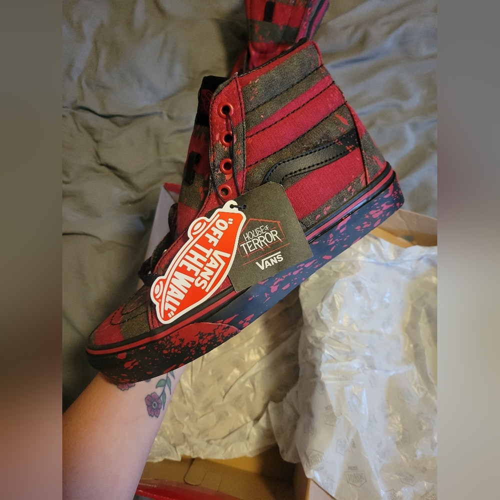 House of terror vans